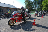 cadwell-park;cadwell-park-photographs;cadwell-trackday-photographs;enduro-digital-images;event-digital-images;eventdigitalimages;peter-wileman-photography;racing-digital-images;trackday-digital-images;trackday-photos